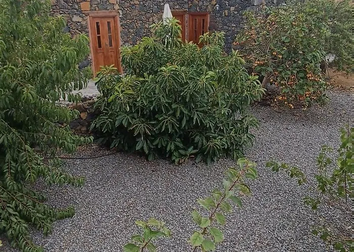 בית נופש Lucia *